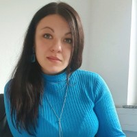 Elena Manshos