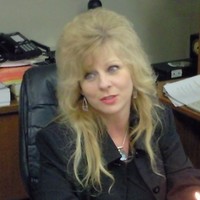 Laura Benson