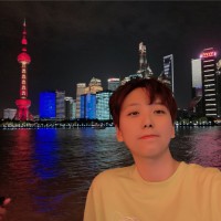 李洪薇