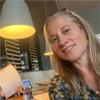 Helen Saunders