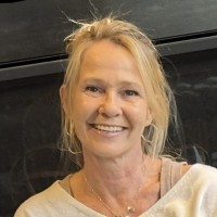 Astrid De Vries