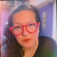 Locutora Karina Vazquez