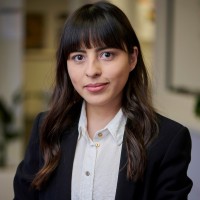 Miriam Gonzalez, Eit