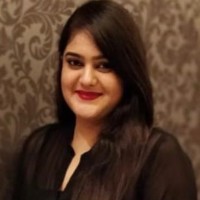 Zoya Khan