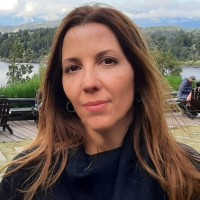 Corina Aparicio