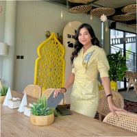 Yola Tri Andini