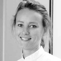 Evelien De Vries