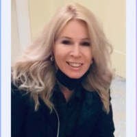 Karen Robidoux