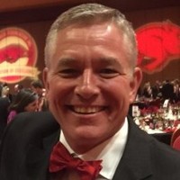 Tom Hennelly, Pe