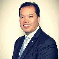 Geoffrey Ng, Cfa