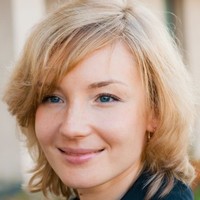 Anastasia Buzlaeva, Acca