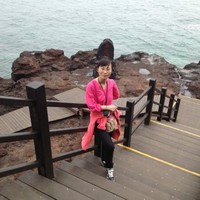 陈立英