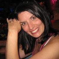 Karen Greaves
