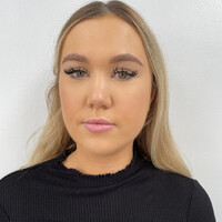 Ellie Wade