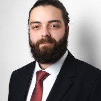 Leon Schneider