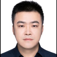 秦小龙