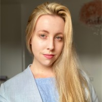 Lauren (Poppy) I.Holmes