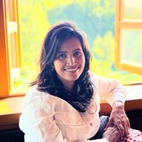 Geetika BHAGWAT-RUSSELL