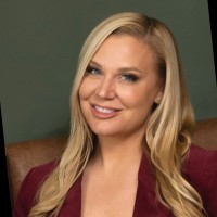 Juli Lawless
