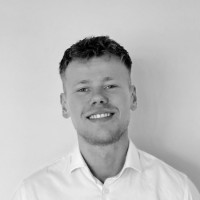 Max Van Donselaar