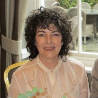 Penny McNabb (nee Macoustra)