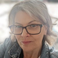 Sandra Allan