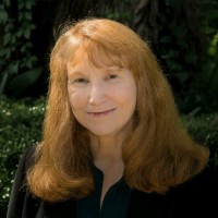 Janet Llewellyn