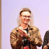 Anton Zakharov