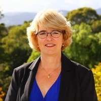 Helen Arthur