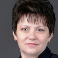 Dr Izabella Ewa Cech