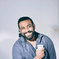 Smyraan Nelapatee