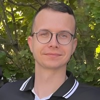 Róbert Török