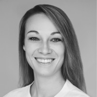 Nina Dörr