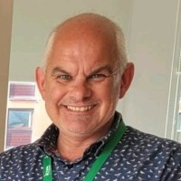 Tim Dixon
