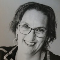 Simone Mouw