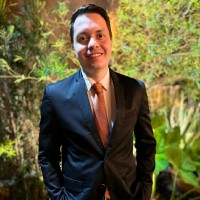 Fernando F Oliveira