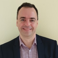 Dr. Takács Róbert