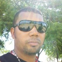 Larry Santos