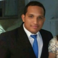 Carlos R Nuñez C