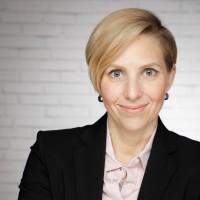 Yvonne Maier