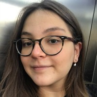 zeynep taş