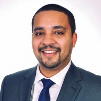 Andres Trinidad, Cfa