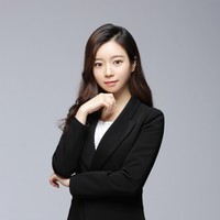 Flora Zheng