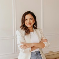 Yesenia Carmolinga