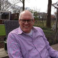 Jan Sanders holding bv