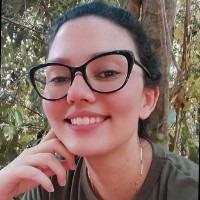 Amanda C. B. Damiani