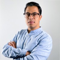 Fabian G Barcenas