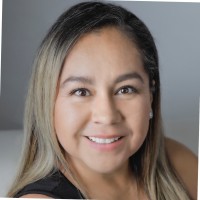 Azucena Zamora