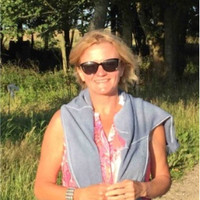 Anne Grete B Lausund