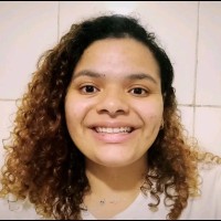 Ana Clara Reis
